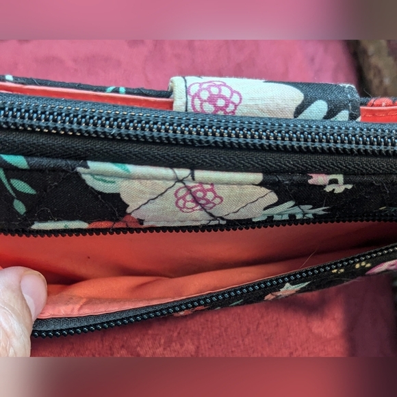 Vera Bradley Tangerine Twist Turnlock Wallet - Picture 5 of 9